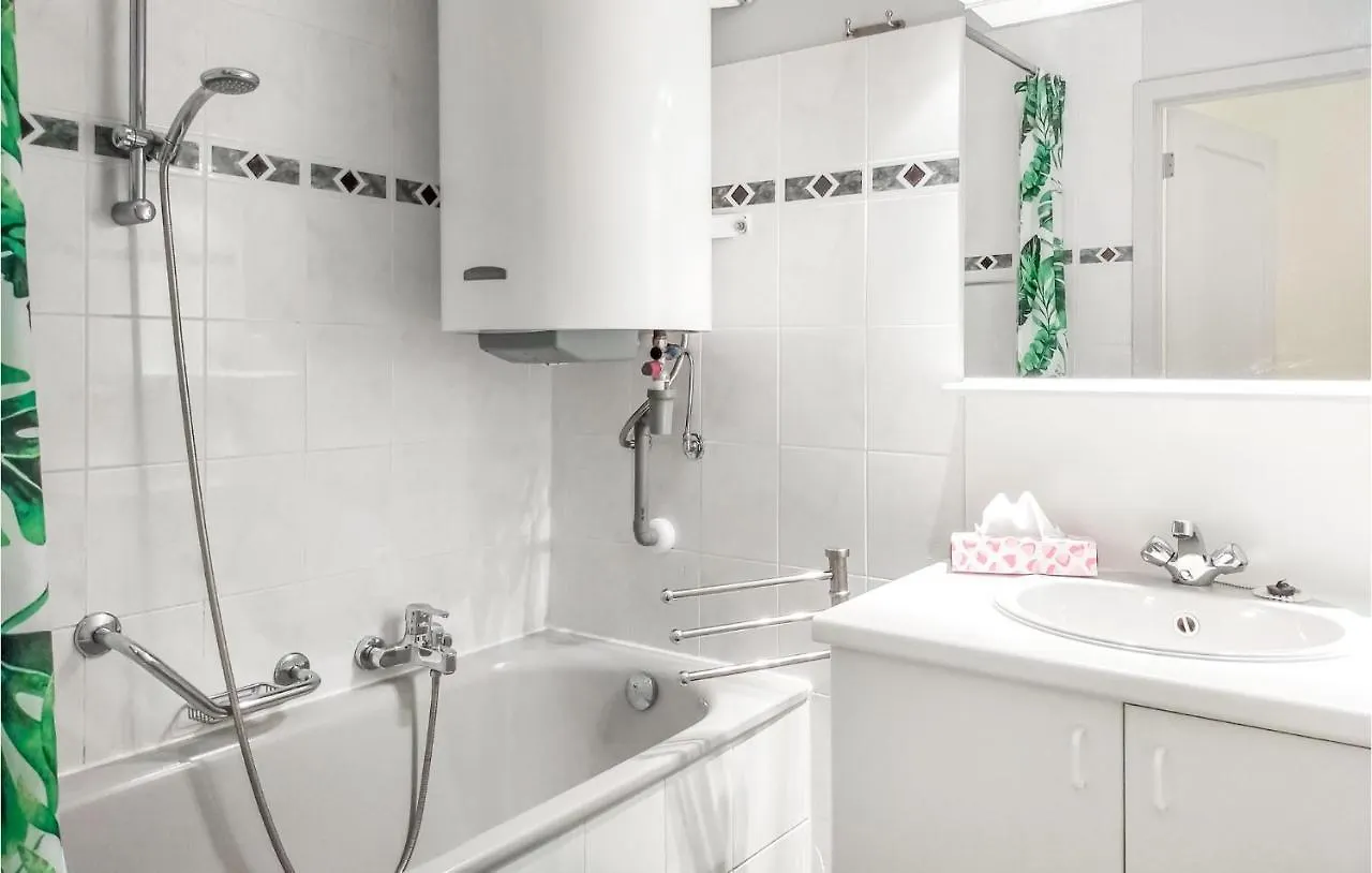 2 Bedroom Nice Apartment In Oostende